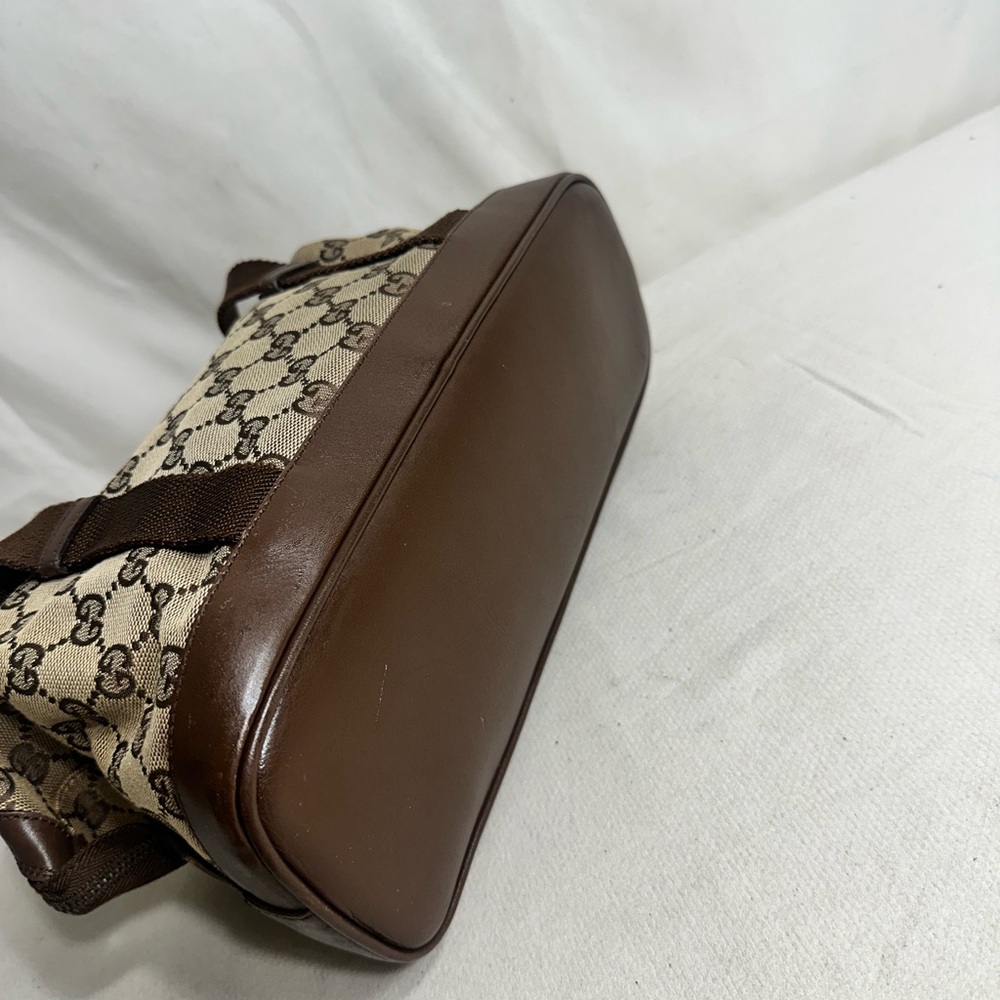 Gucci Handbag - Picture 5 of 10